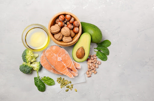 An image of foods rich in good fats